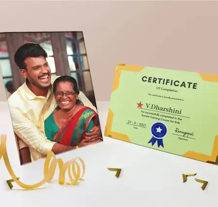 Frameless Photo Frame